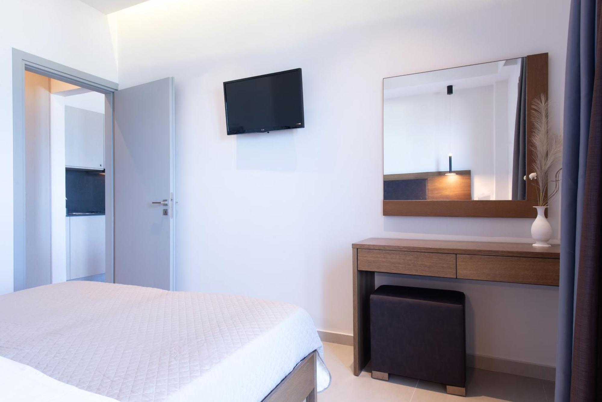 Panasia Seaview Apartments Kokkini Hani Buitenkant foto